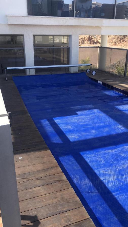 Stunning Penthouse With Sea Views And Private Heated Pool Apartment Ейлат Екстериор снимка