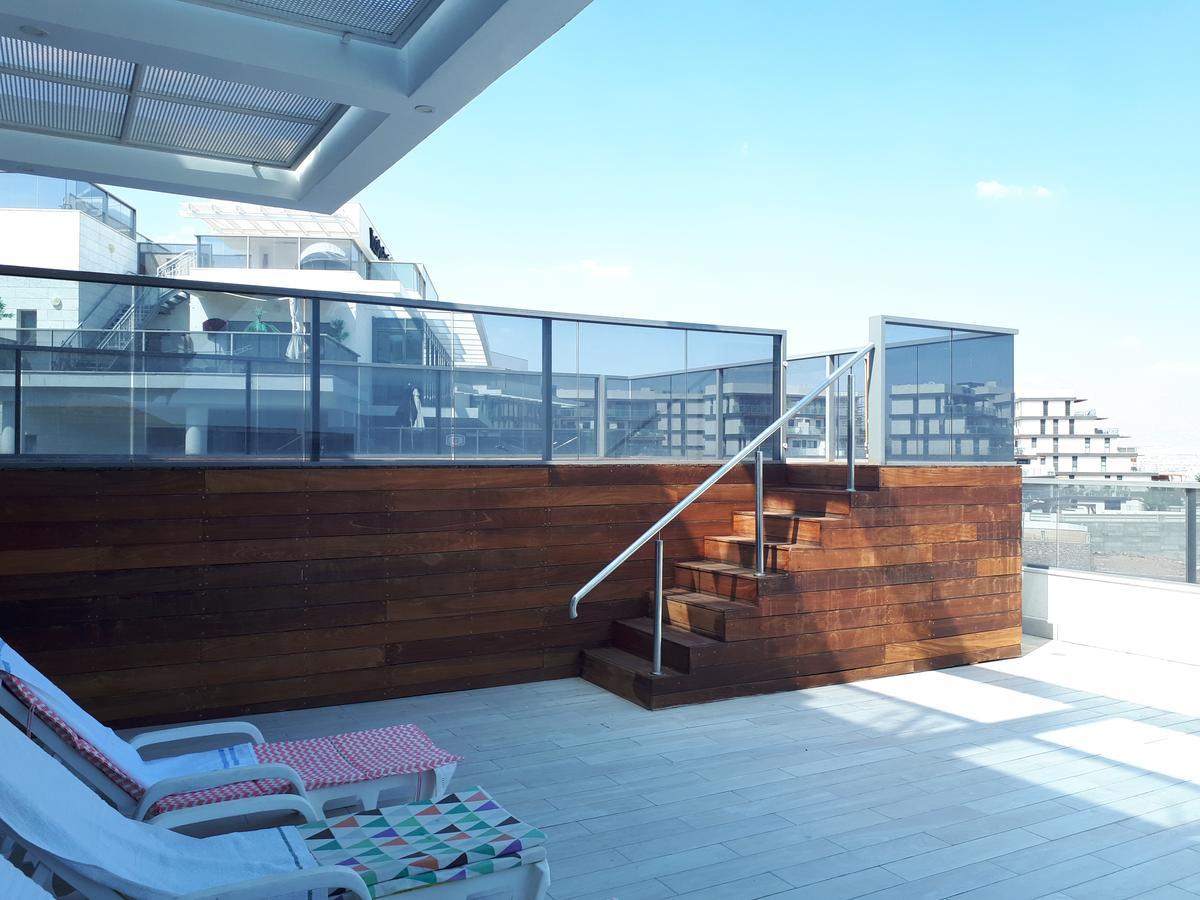 Stunning Penthouse With Sea Views And Private Heated Pool Apartment Ейлат Екстериор снимка